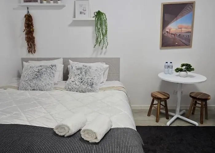 Belo T1 Na Graca Лиссабон