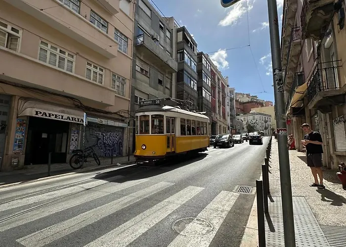 Belo T1 Na Graca Appartement